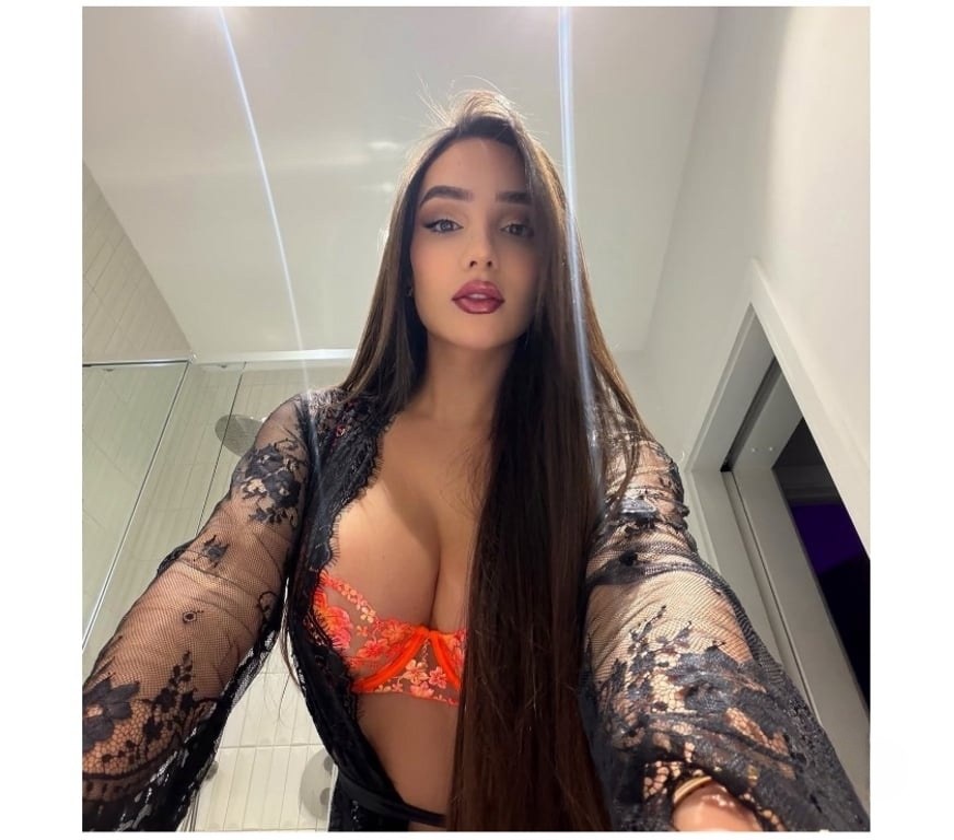 DUDA BEST SERVICES GFE AND PARTY