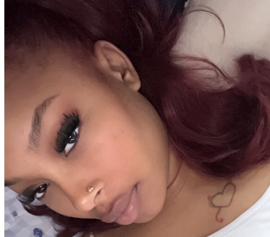 pole dancer and escort, black nigerian girl. come play