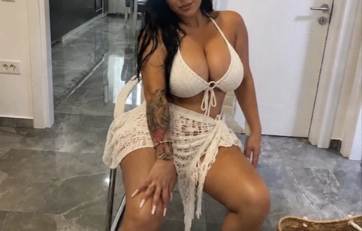 Victoria18@